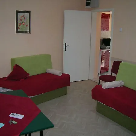 Cozy In The Center Of Novi Sad! *